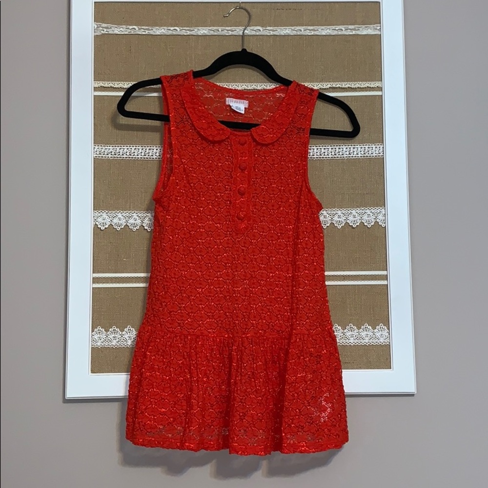Crochet sleeveless red top
